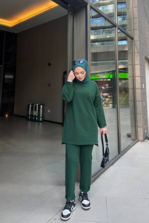 Duble Paça Manşet Detaylı Rahat Kalıp Uzun Alt Üst Tesettür Takım (Yeşil)